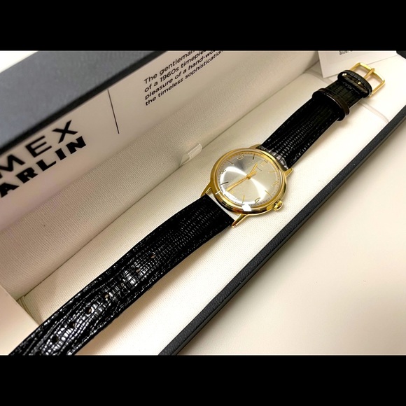 Timex Marlin 34mm MR. PORTER Hand Wind 1960s Reissue (EUC) - Picture 2 of 3